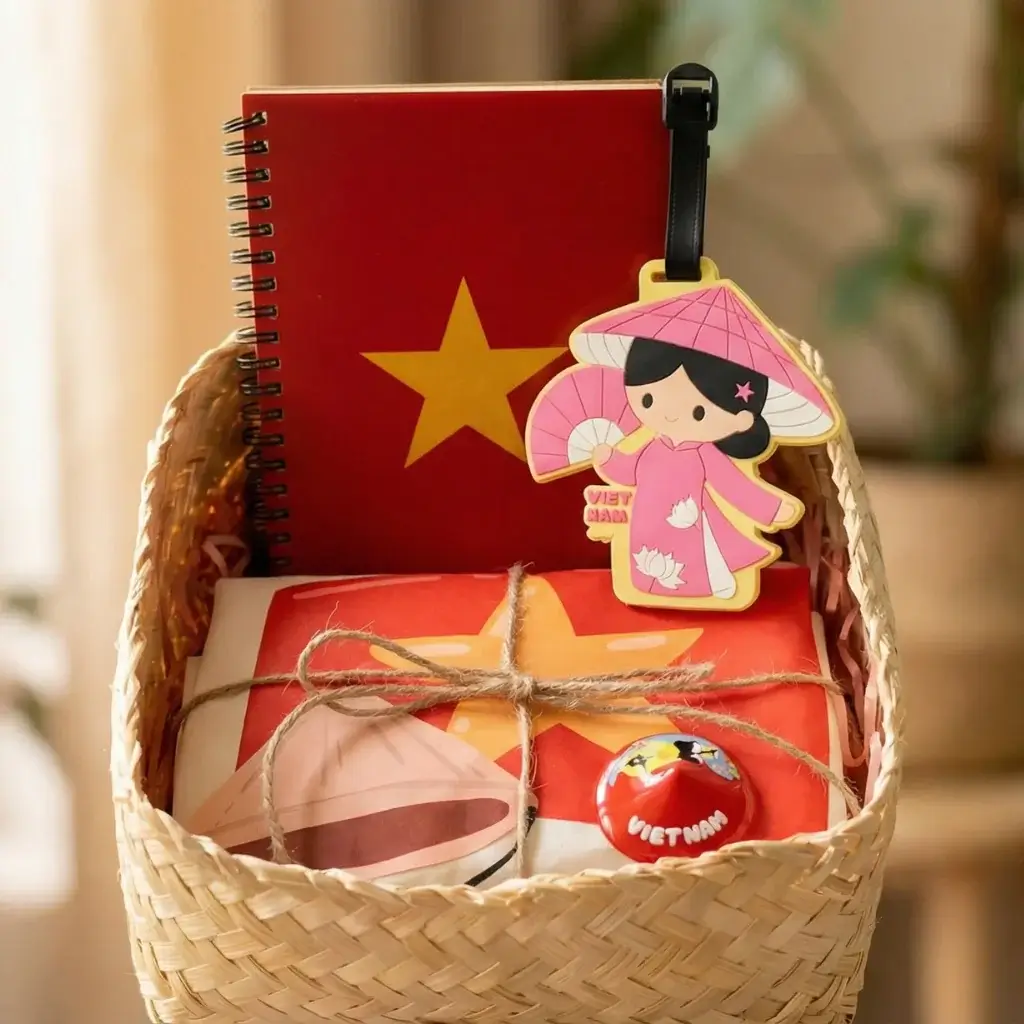 Set quà tặng 370 - Combo quà lưu niệm cô gái Việt Nam - Ảnh 3