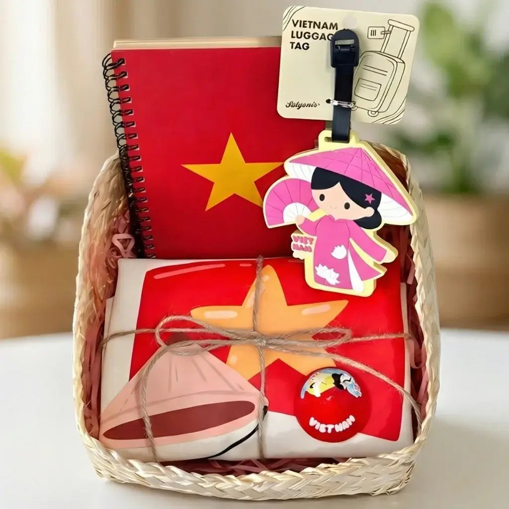 Set quà tặng 370 - Combo quà lưu niệm cô gái Việt Nam