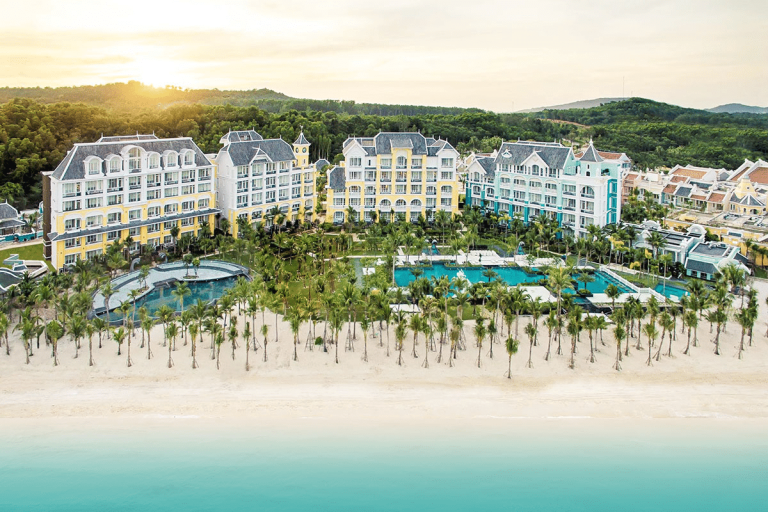 JW Marriot Phu Quoc Emerald Bay Resort Spa - vendor noi that DAN86