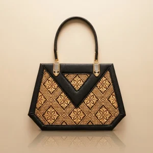 Large Sedge Bag LXR39 - natural sedge material